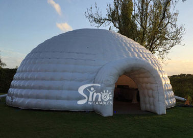 50 people 10 mts white giant inflatable igloo dome tent with entrance tunnel made of shining pvc tarpaulin