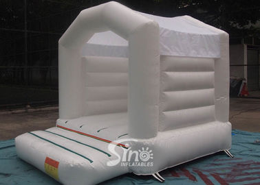 Outdoor commercial used white wedding bouncy Castles for wedding parties