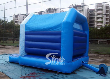 Commercial grade kids frozen bouncy castle with roof made of 610g/m2 pvc tarpaulin