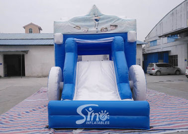 Outdoor frozen carriage inflatable bouncy castles with slide for children