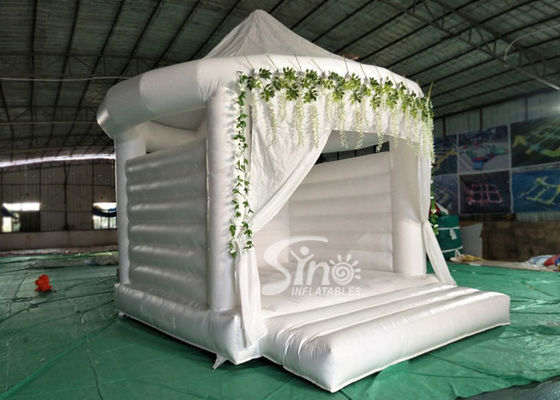 5x4 Inflatable Wedding White Bouncy Castle With Flower Decoration For Wedding Parties Or Events